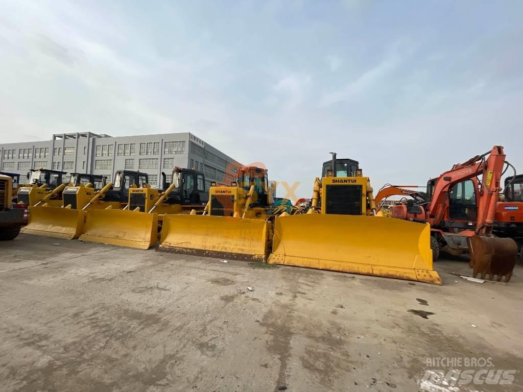 Shantui SD 22 Crawler dozers