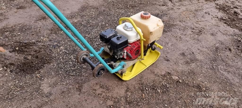 Ammann AVP 1240 Plate compactors