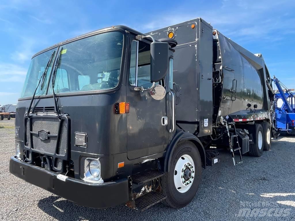 Autocar XPEDITOR Waste trucks
