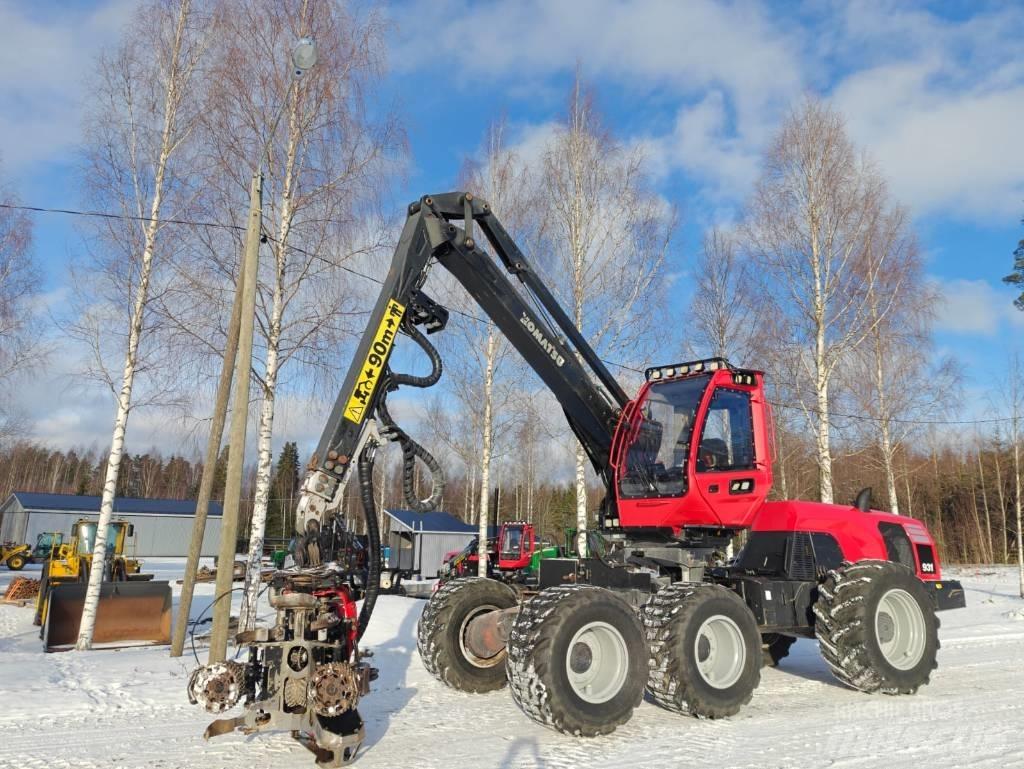 Komatsu 931 Harvesters