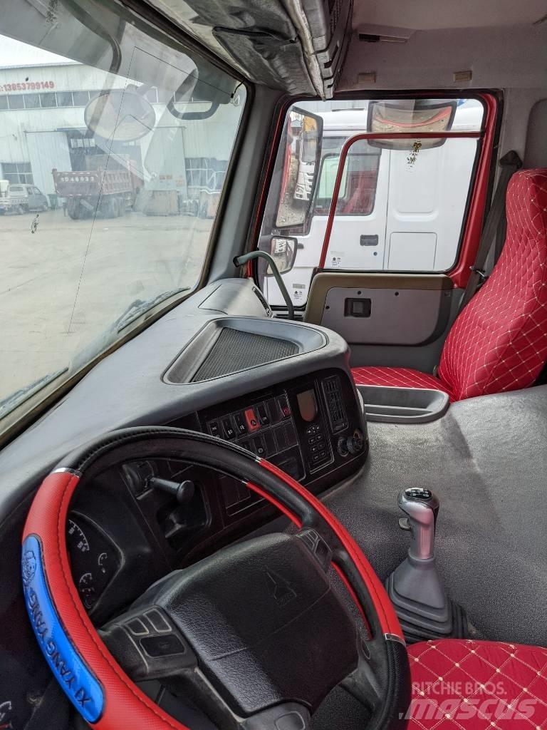 Howo 375 8x4 Tipper trucks