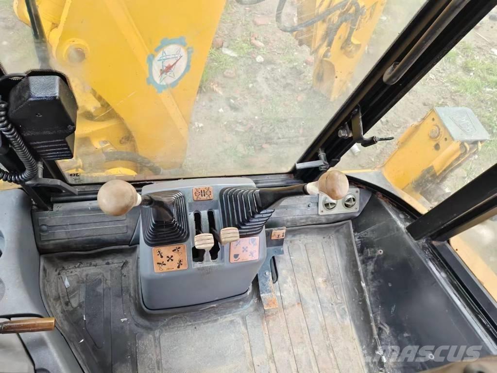 JCB 3 CX Backhoe