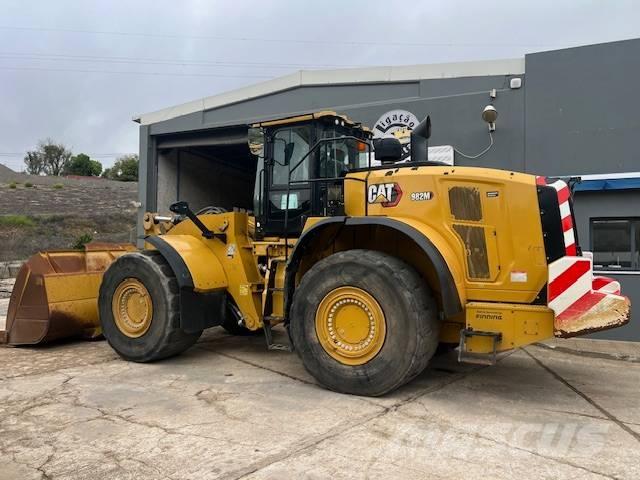 CAT 982 Wheel loaders