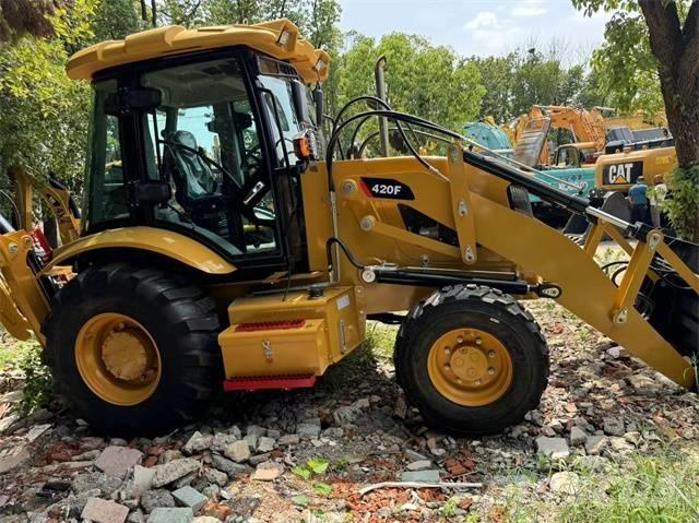 CAT 420 F Backhoe