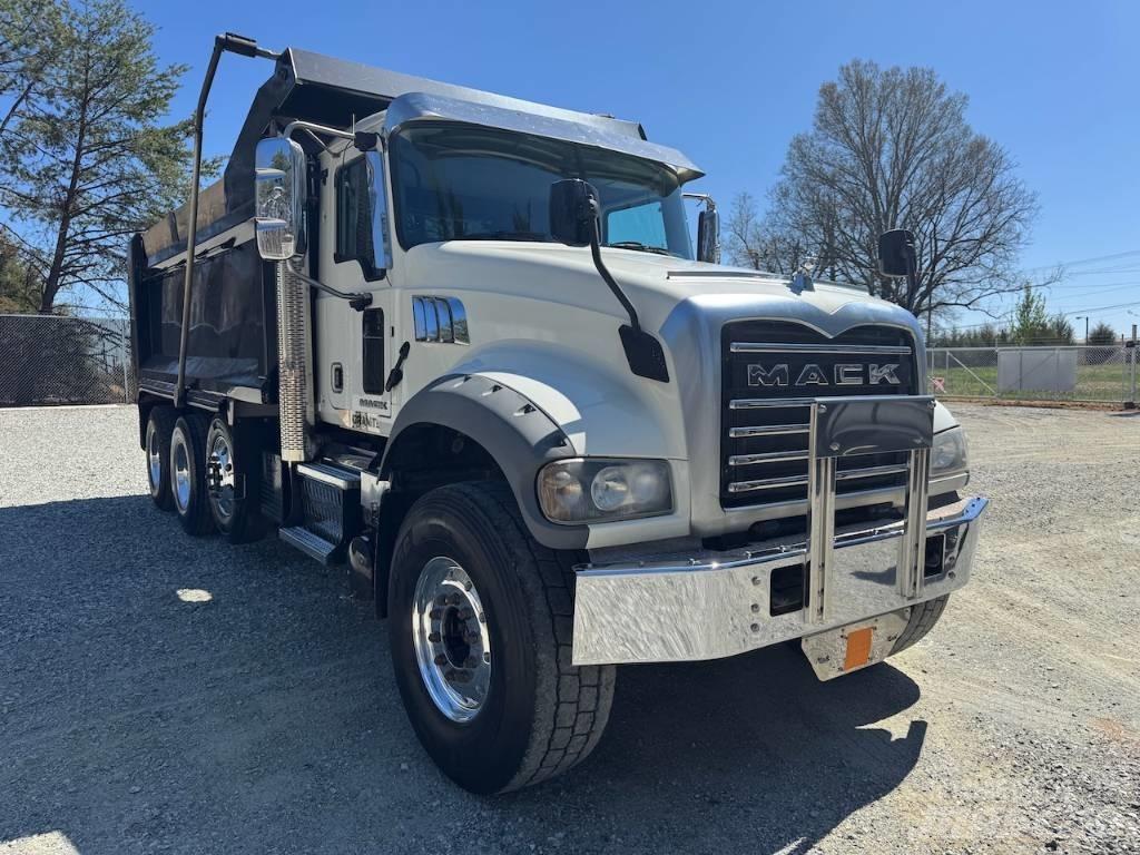 Mack Granite GU 433 Tipper trucks