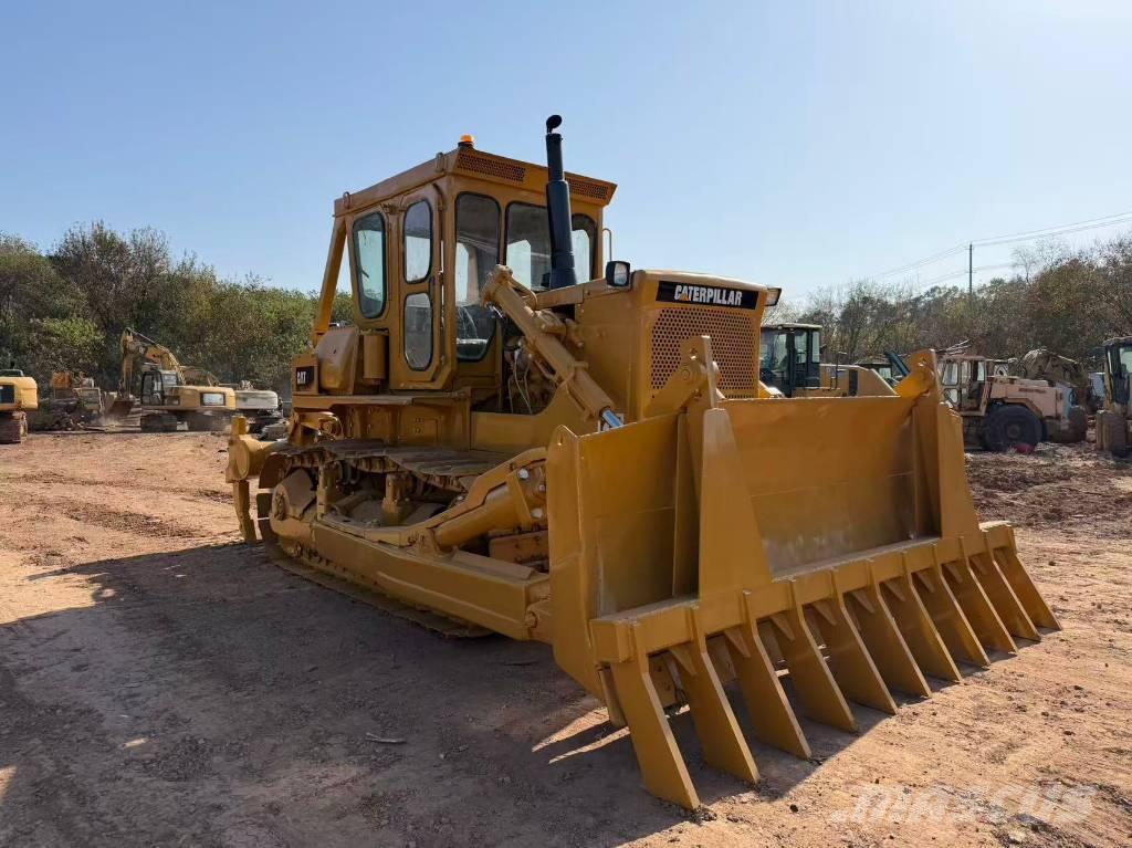 CAT D 8 K Crawler dozers