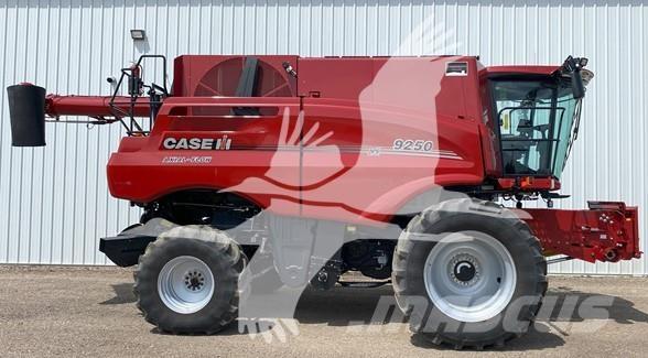 Case IH 9250 Combine harvesters