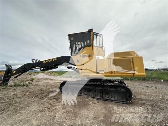 Tigercat 890 Knuckle boom loaders