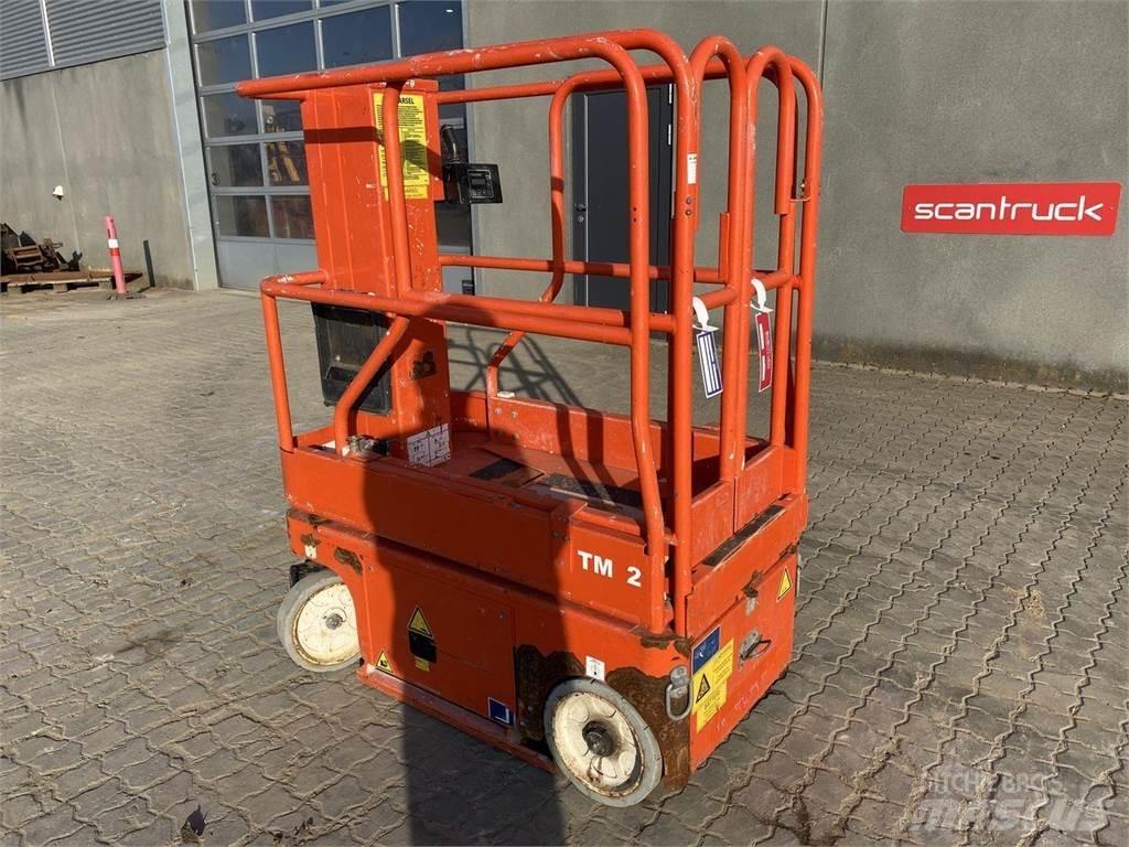Snorkel TM12 Used Personnel lifts and access elevators