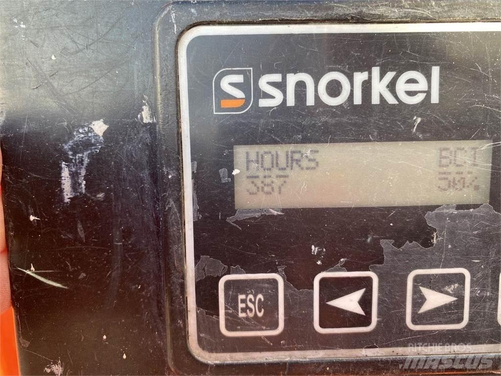 Snorkel TM12 Used Personnel lifts and access elevators