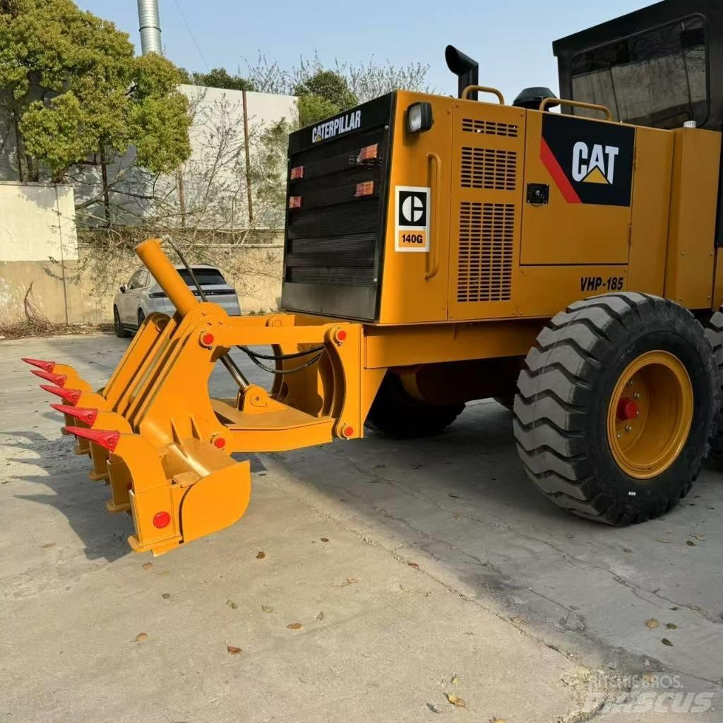 CAT 140 G Graders