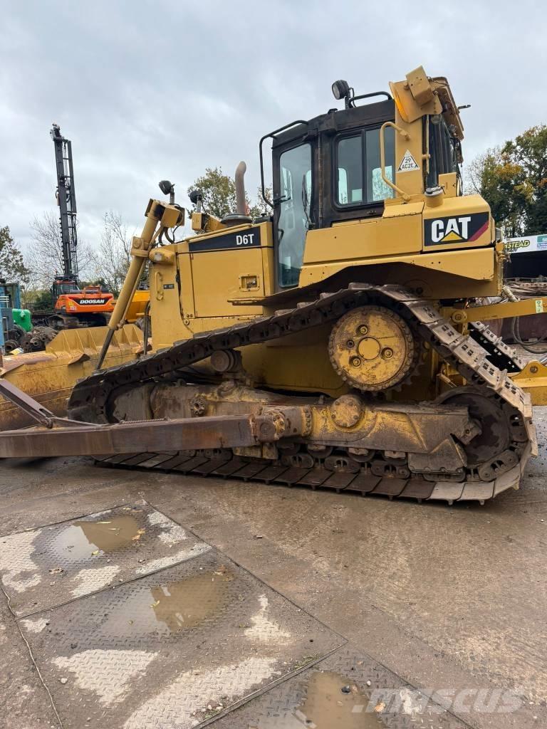 CAT D 6 T LGP Crawler dozers