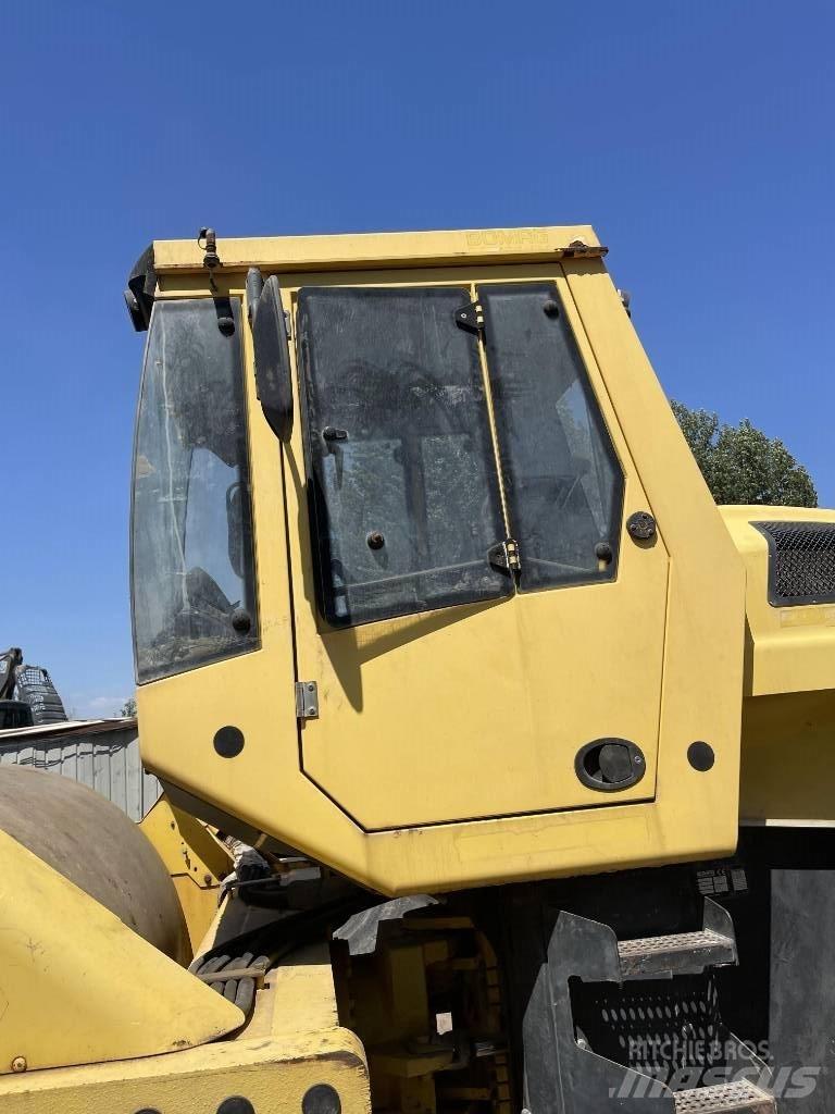 Bomag 226-4 Single drum rollers