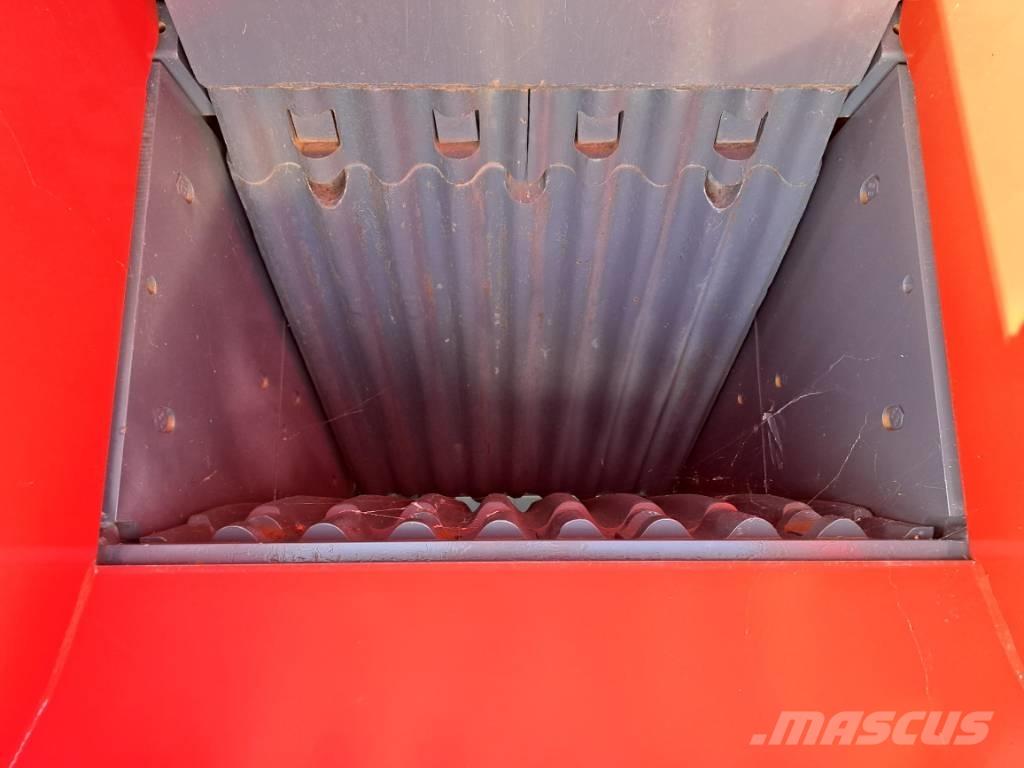 Finlay J 960 Mobile crushers