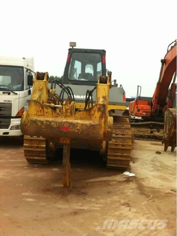 Komatsu D 155 A-3 Crawler dozers