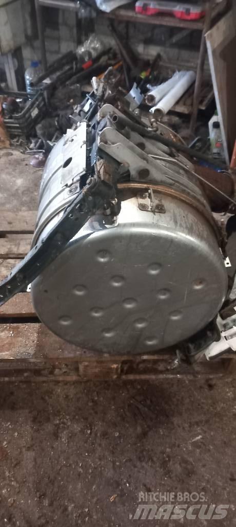 Scania G 400    2028508 Chassis and suspension