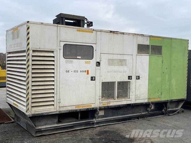 CAT 900 F Diesel Generators