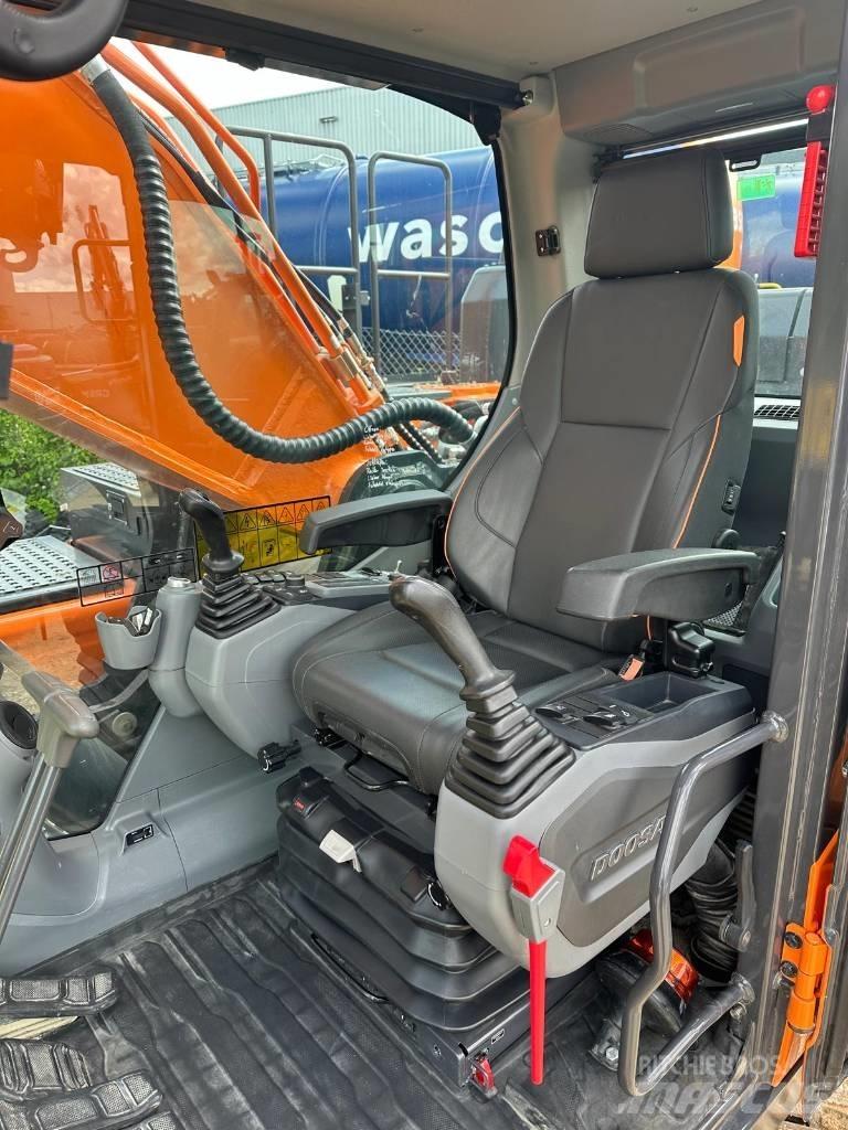 Doosan DX 350 NLC-7 Crawler excavators