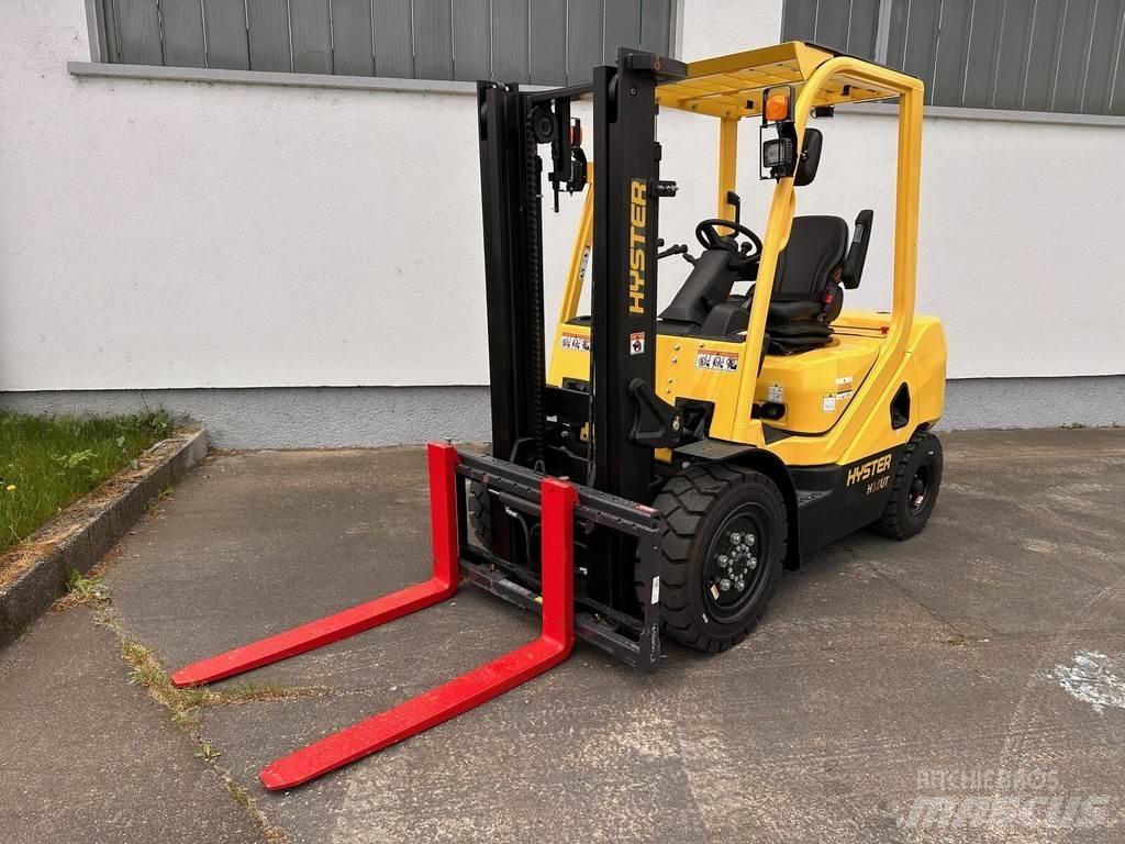 Hyster H3.0UT Diesel trucks