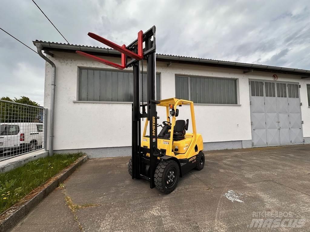 Hyster H3.0UT Diesel trucks