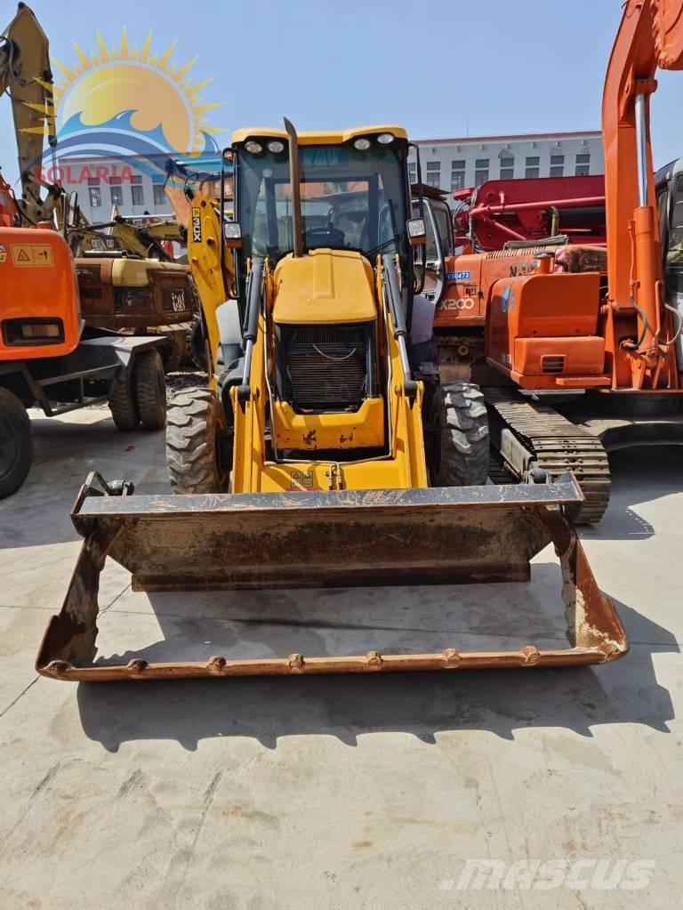 JCB 3 CX Backhoe