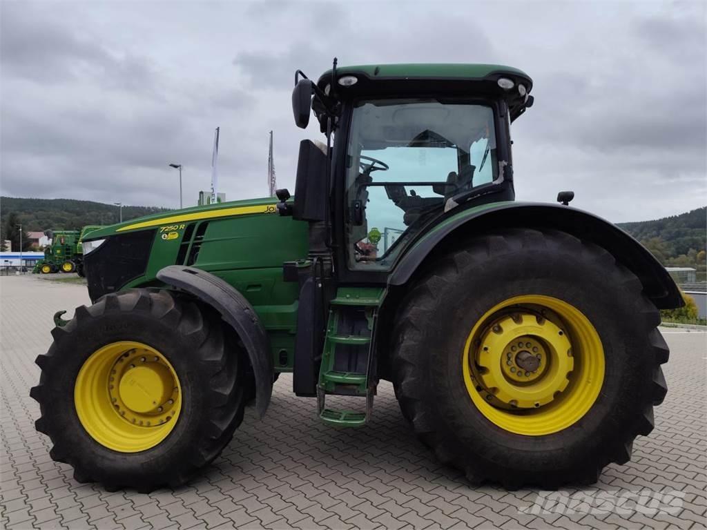 John Deere 7250R Tractors