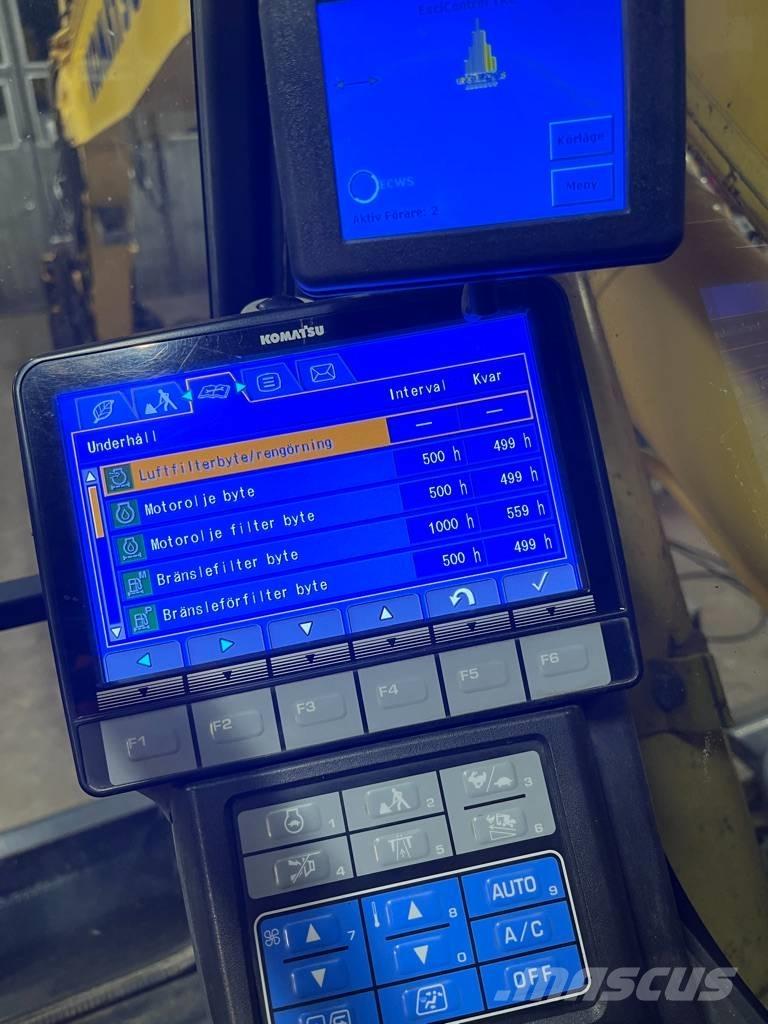 Komatsu PW 160 Wheeled excavators