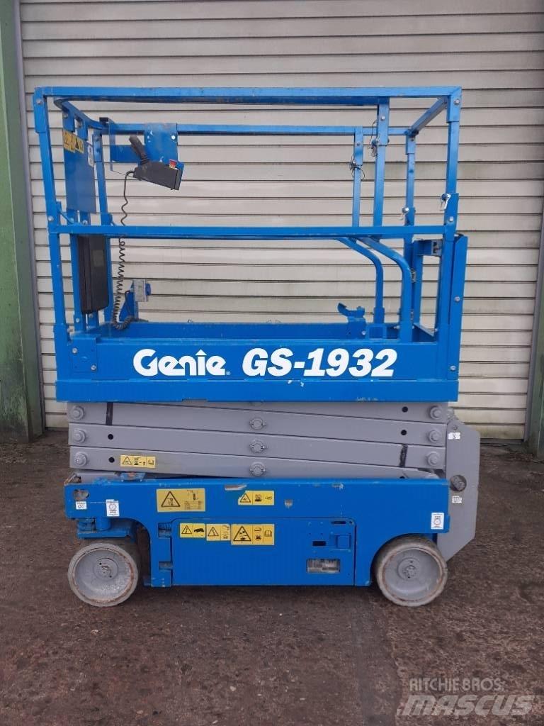 Genie GS 1932 Scissor lifts