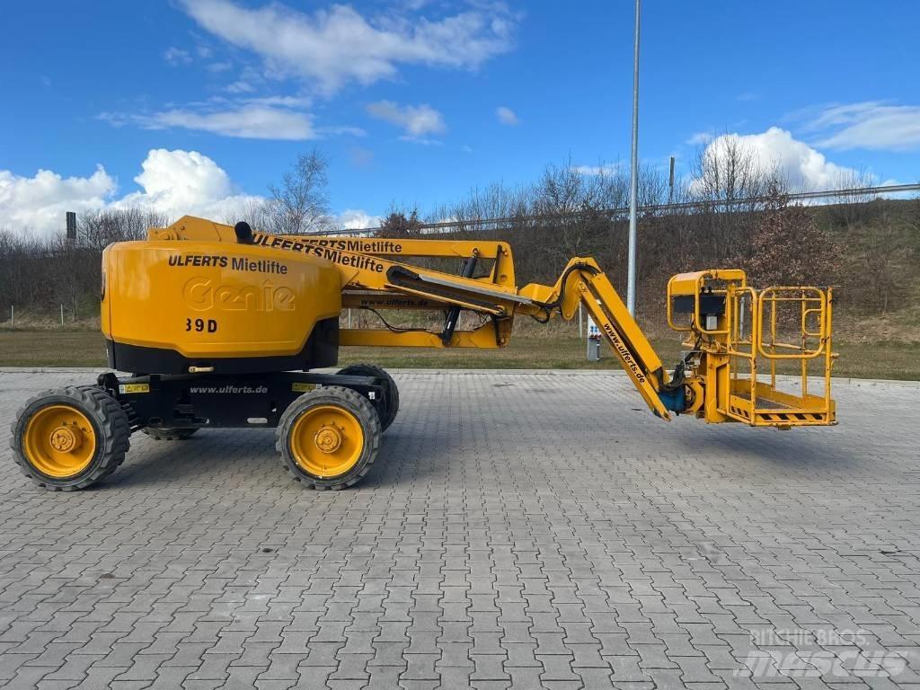 Genie Z 45 XC Articulated boom lifts