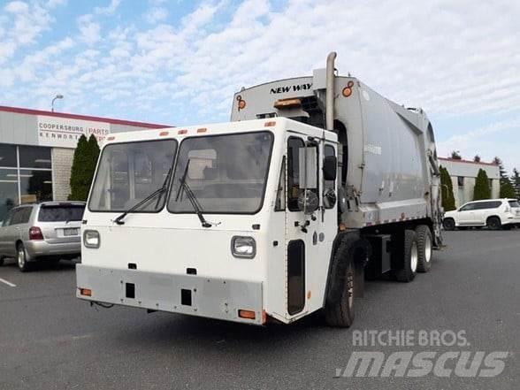 CCC LOW ENTRY Waste trucks