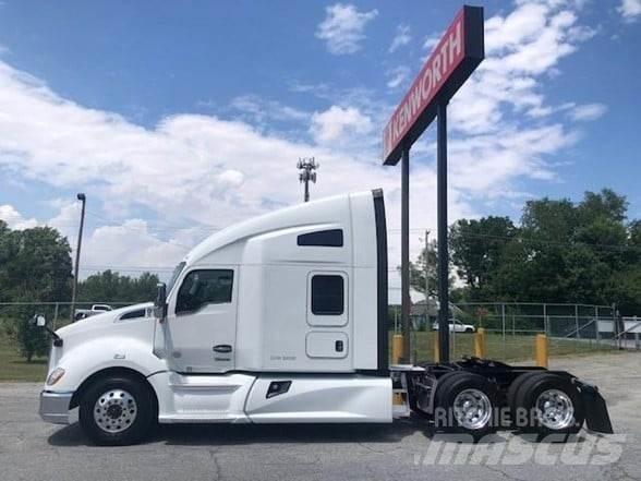 Kenworth T680 Prime Movers