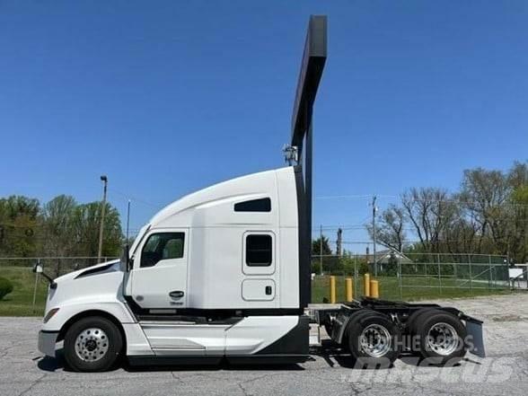 Kenworth T680 Prime Movers