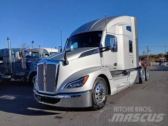 Kenworth T680 Prime Movers