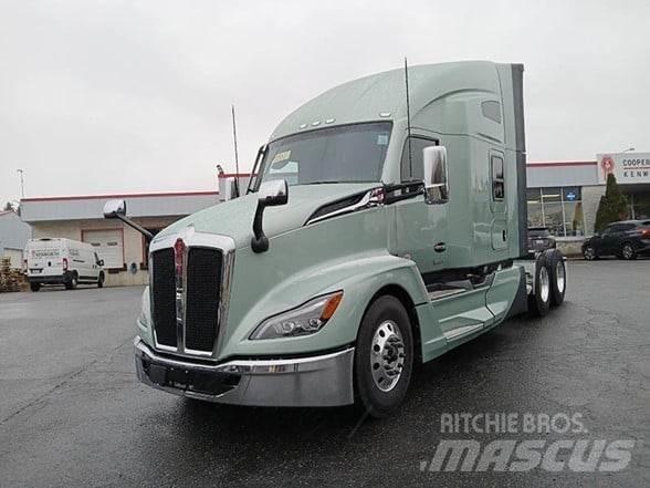 Kenworth T680 Prime Movers