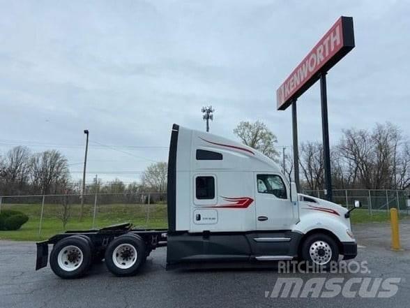 Kenworth T680 Prime Movers