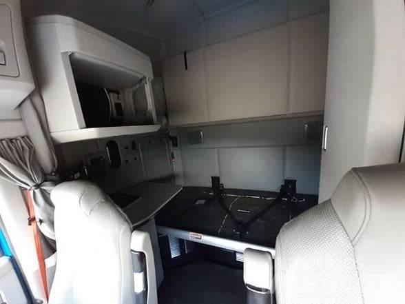 Kenworth T680 Prime Movers