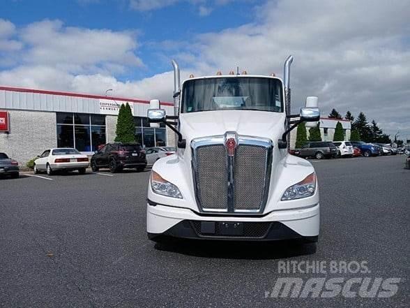 Kenworth T680 Prime Movers