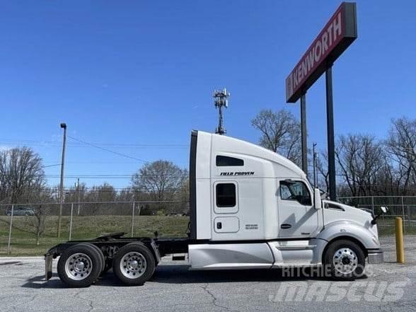 Kenworth T680 Prime Movers