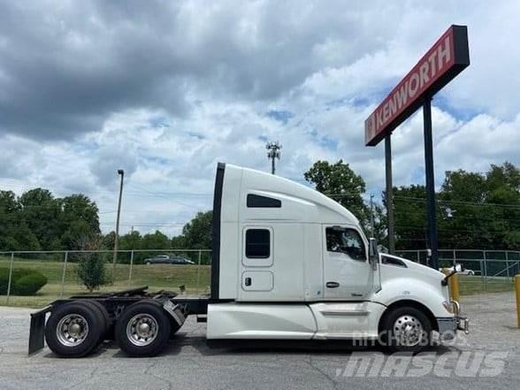 Kenworth T680 Prime Movers