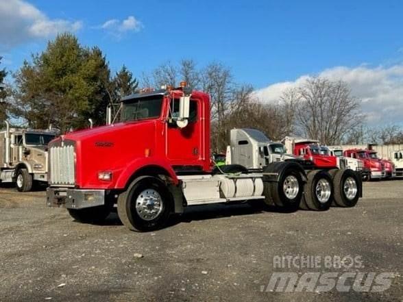 Kenworth T800 Prime Movers