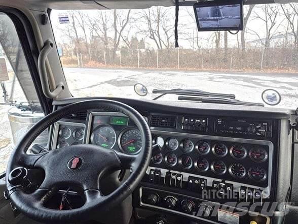Kenworth T800 Tipper trucks
