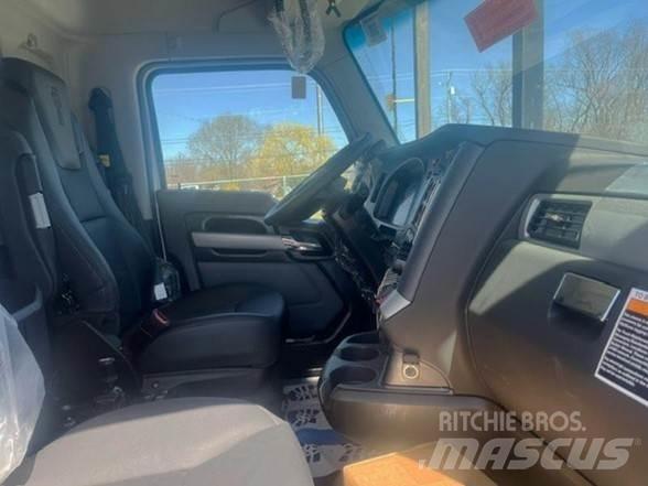 Kenworth T880 Tipper trucks