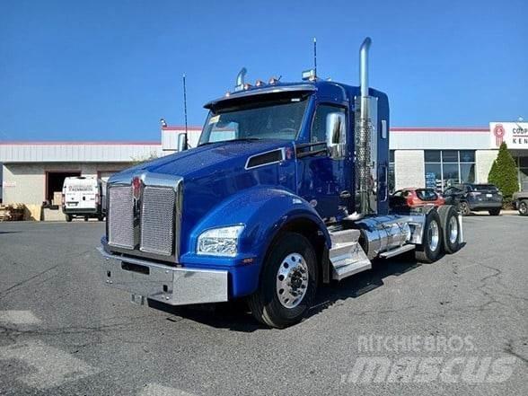 Kenworth T880 Prime Movers