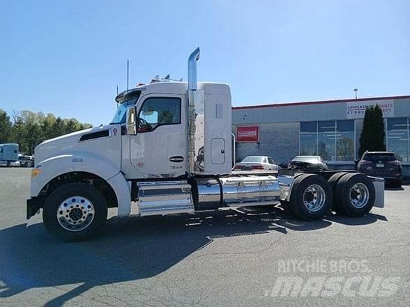 Kenworth T880 Prime Movers