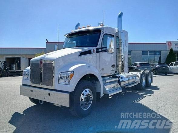 Kenworth T880 Prime Movers