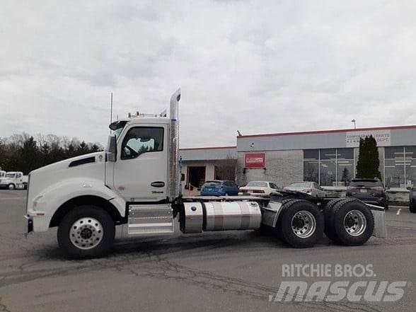 Kenworth T880 Prime Movers