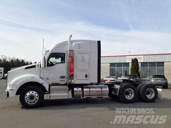 Kenworth T880 Prime Movers