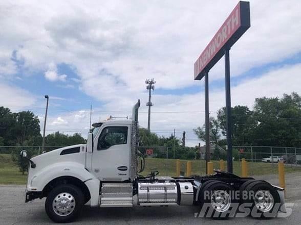Kenworth T880 Prime Movers