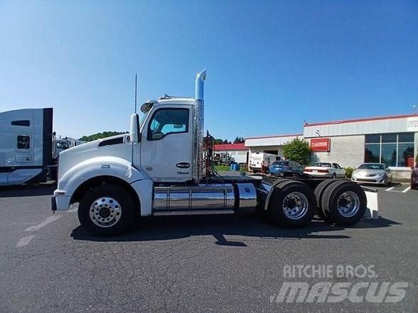 Kenworth T880 Prime Movers