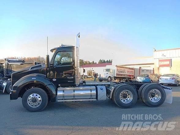 Kenworth T880 Prime Movers